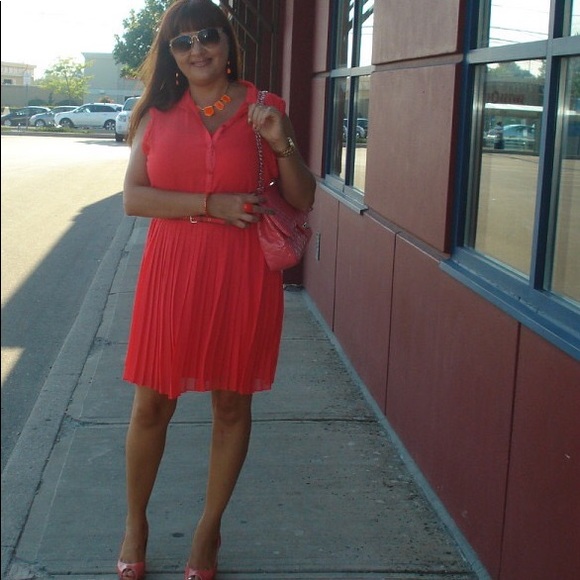Summer dress. Red. American Eagle brand - Picture 2 of 9